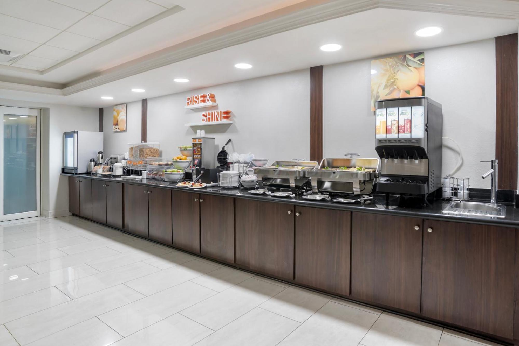 Comfort Inn & Suites New Orleans Airport North Kenner Luaran gambar