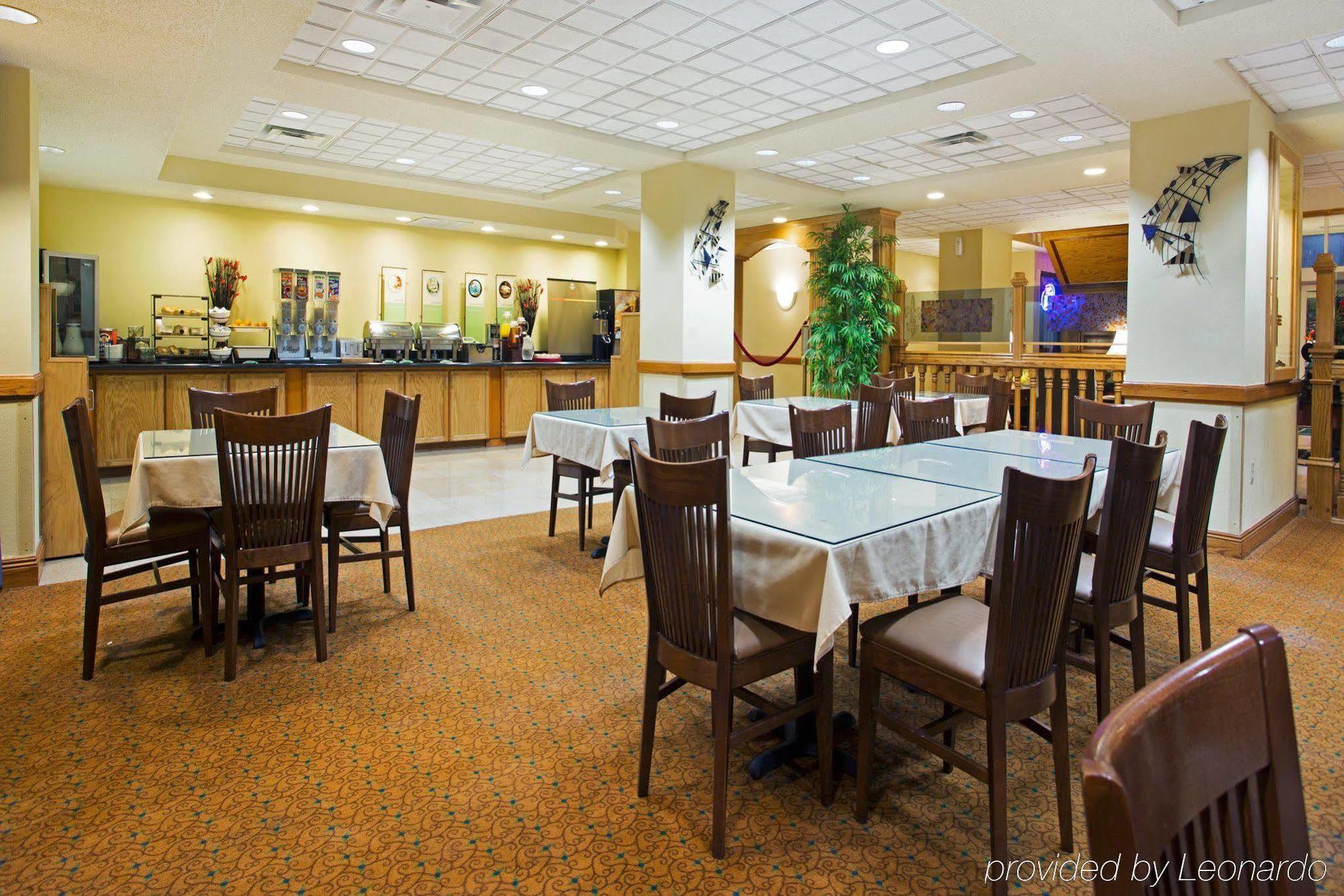Comfort Inn & Suites New Orleans Airport North Kenner Restoran gambar