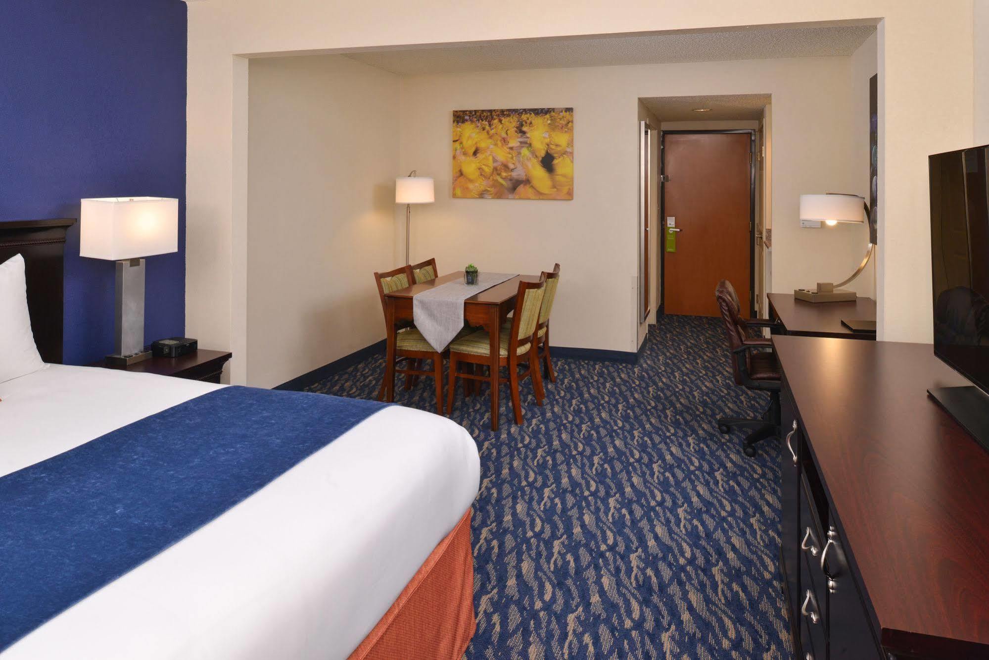 Comfort Inn & Suites New Orleans Airport North Kenner Luaran gambar